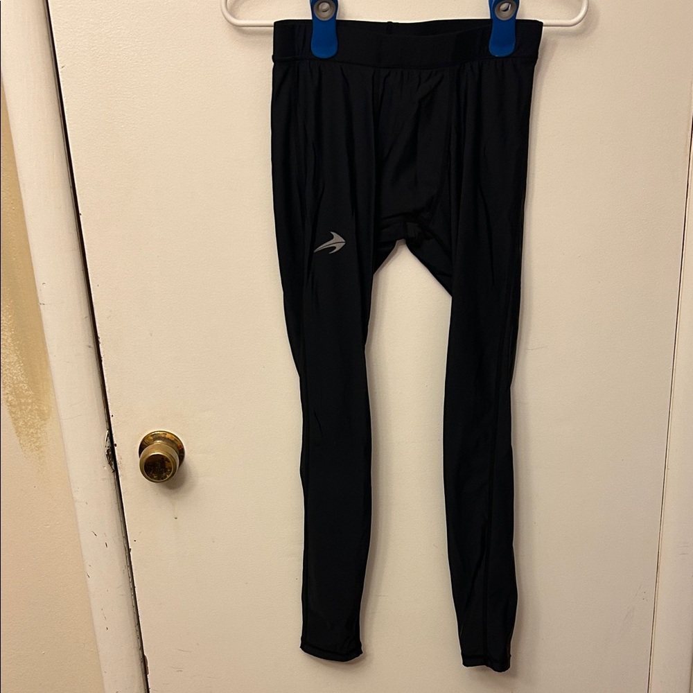CompressionZ Black Athletic Leggings Medium